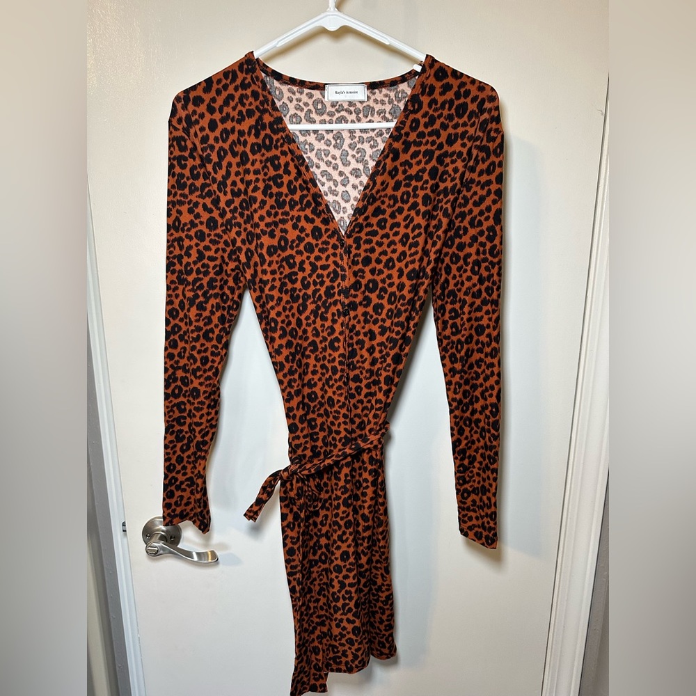 Kayla’s Armoire leopard dress size small